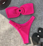 Luna | Trendy & sexy strapless bikini in de kleur Zwart voor dames in Beach stijl ideaal voor de zomer.