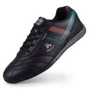 Luna | Trendy sportieve sneakers in de kleur Zwart voor heren in stijl ideaal voor de herfst.