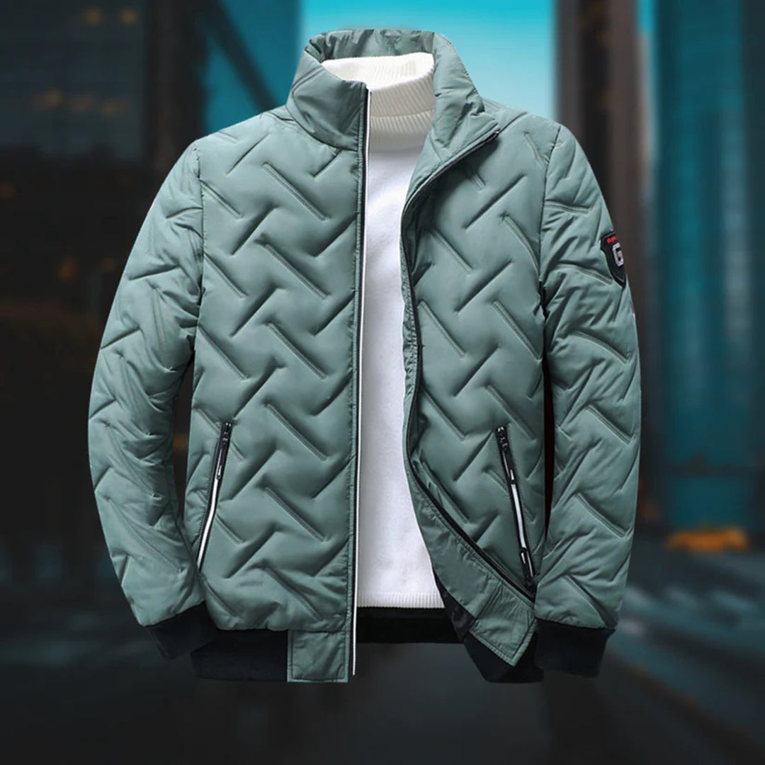 Luuk | Stijlvolle windbreaker in de kleur Groen voor heren in Outdoor stijl ideaal voor de herfst.