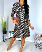 Marant | Elegante A-lijn jurk met ronde hals in de kleur Bruin voor dames in stijl ideaal voor de herfst.