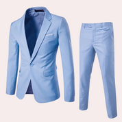 Stijlvolle en verfijnde herenset, ideaal voor speciale aangelegenheden. Gemaakt van hoogwaardige materialen voor een gepolijste uitstraling. Deze set bestaat uit een blazer met lange mouwen en een nette broek met getailleerde pasvorm.