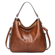 Martina Hobo Tas | Elegant & Vintage in de kleur Bruin voor dames in Heritage stijl geschikt voor alle seizoenen.