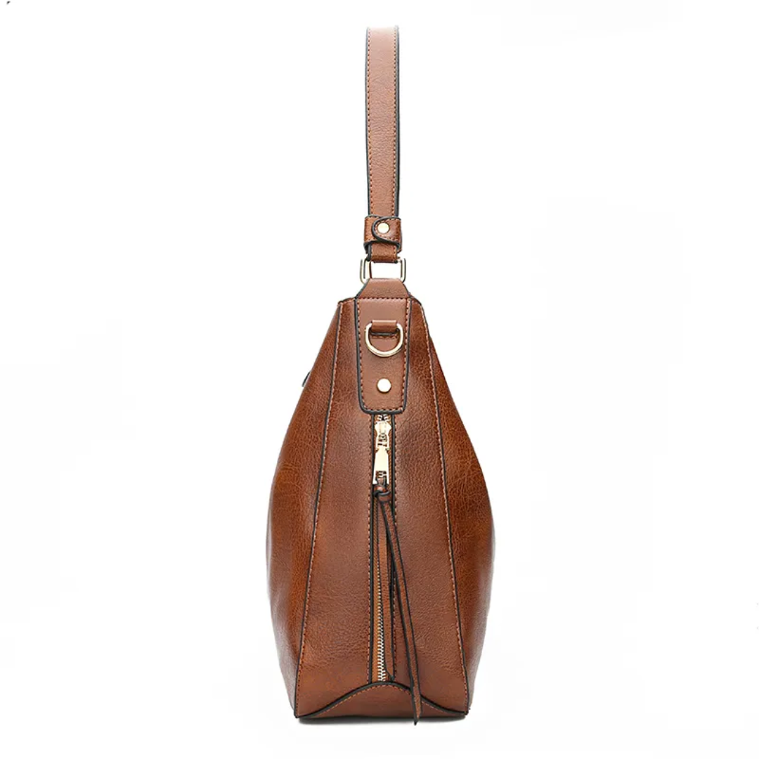 Martina Hobo Tas | Elegant & Vintage in de kleur Rood voor dames in Heritage stijl geschikt voor alle seizoenen.
