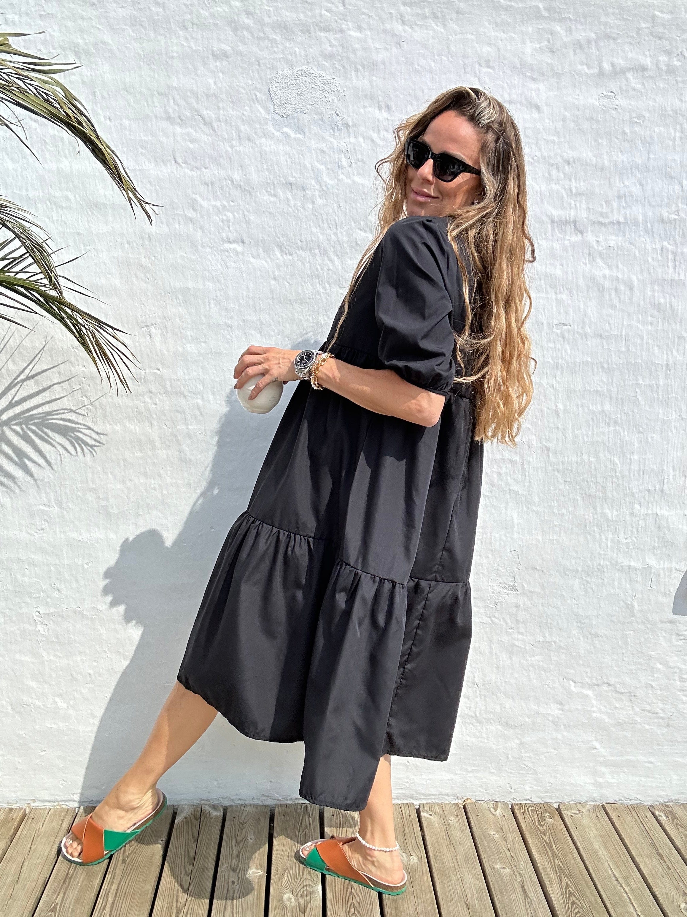 Mary | Shirt Jurk in de kleur XS/S voor dames in stijl ideaal voor de lente.