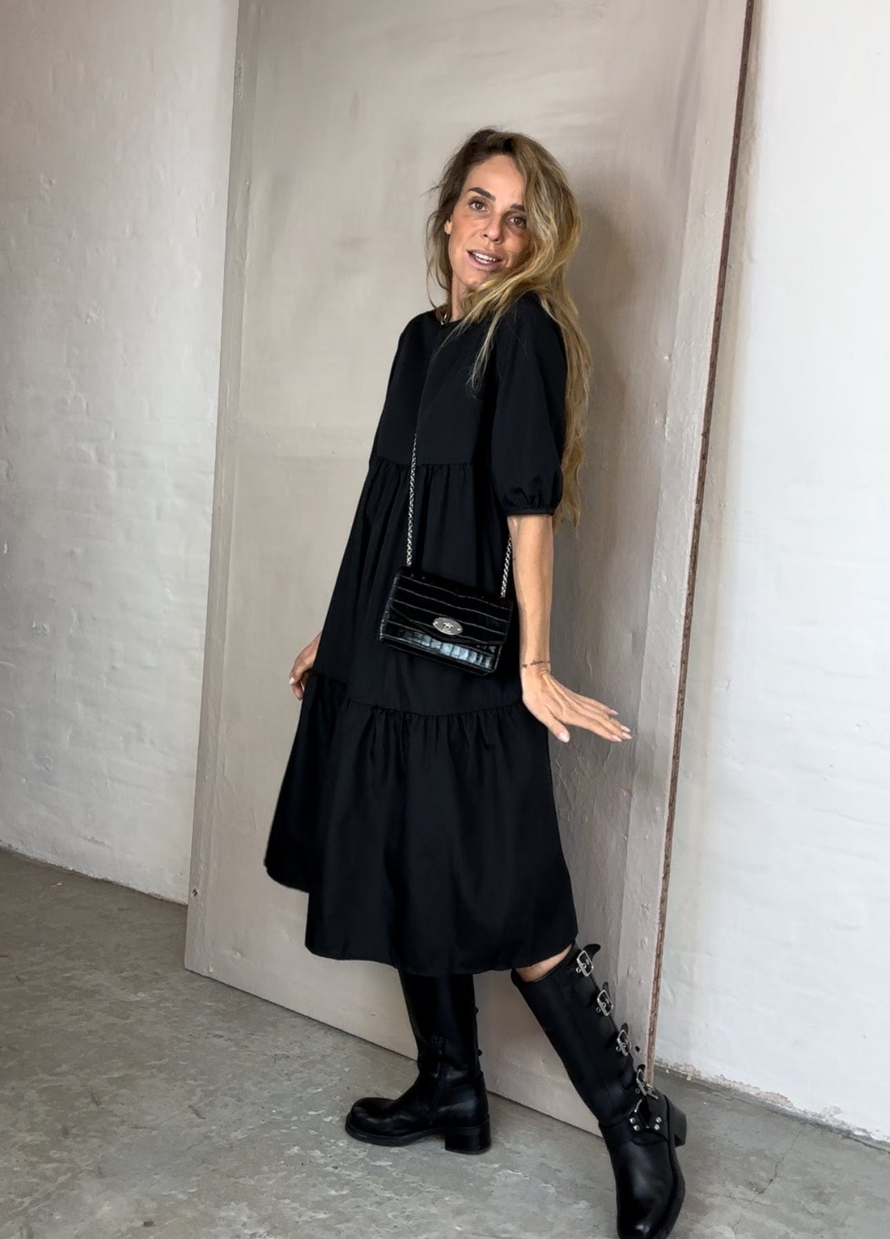 Mary | Shirt Jurk in de kleur XS/S voor dames in stijl ideaal voor de lente.