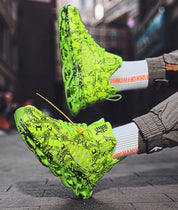 Mateo | Stijlvolle off-white heren schoenen in de kleur Rood voor heren in stijl geschikt voor alle seizoenen.