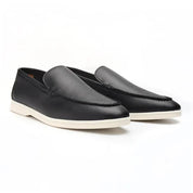 Mex | Cowhide leren loafers in de kleur Zwart voor heren in Smart-casual stijl ideaal voor de lente.