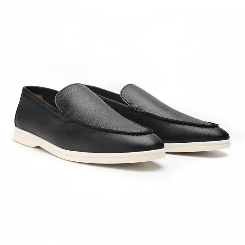 Mex | Cowhide leren loafers in de kleur Zwart voor heren in Smart-casual stijl ideaal voor de lente.