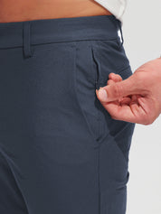 Mike | Slanke broek in de kleur Bruin voor heren in stijl geschikt voor alle seizoenen.