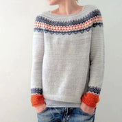 Dames wintertrui - houdt je heerlijk warm en comfortabel tijdens de koude wintermaanden. Met een knus en stijlvol design, zachte stof, warme pasvorm en veelzijdige kleur is deze trui een must-have voor elke outfit.