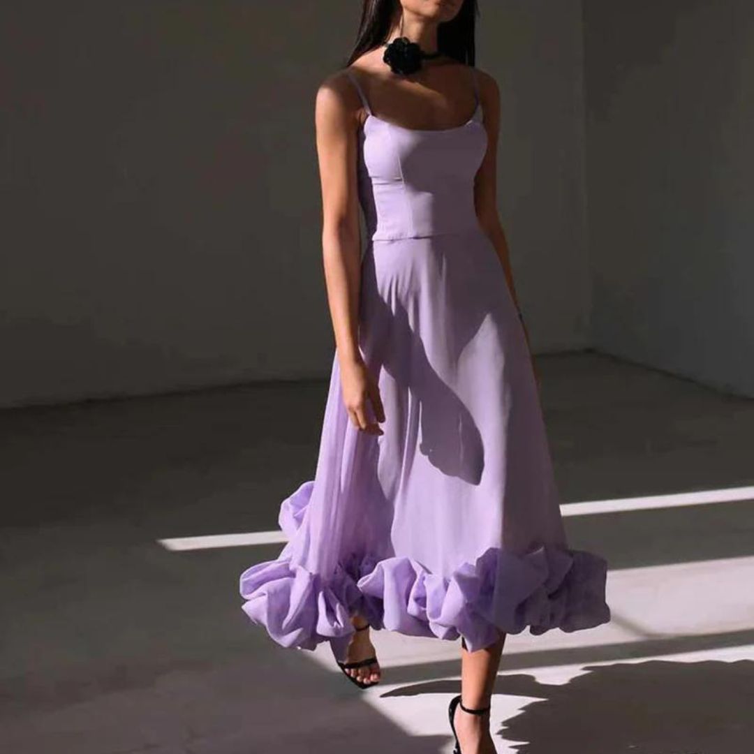 Miriam | Charmante midi-jurk met volants in de kleur Roze voor dames in stijl ideaal voor de lente.