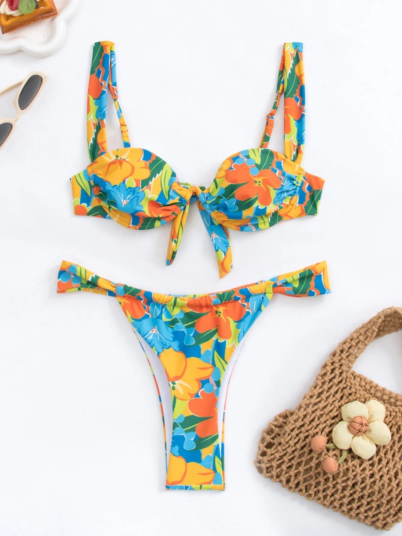 Myrthe | Sexy & stijlvolle bikini in de kleur Geel voor dames in Beach stijl ideaal voor de zomer.