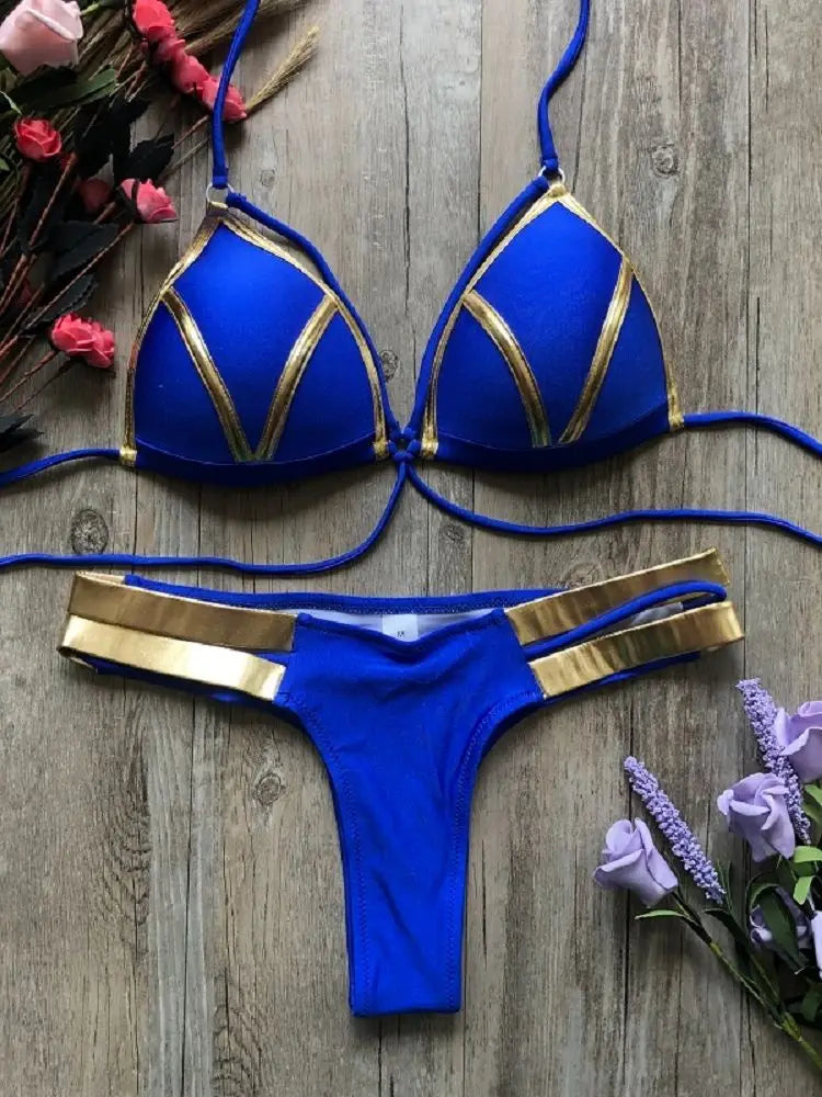Naomi | Sexy & stijlvolle bikini in de kleur Blauw voor dames in Beach stijl ideaal voor de zomer.