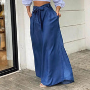 Nazli | Zomerse Wijde Pijpen Broek in de kleur Donkerblauw voor dames in stijl ideaal voor de zomer.