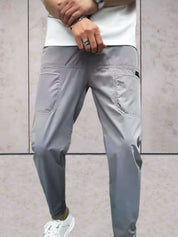 Niels | Comfortabele, sneldrogende heren jogger met elastische taille en zakken in de kleur Zwart voor heren in stijl geschikt voor alle seizoenen.