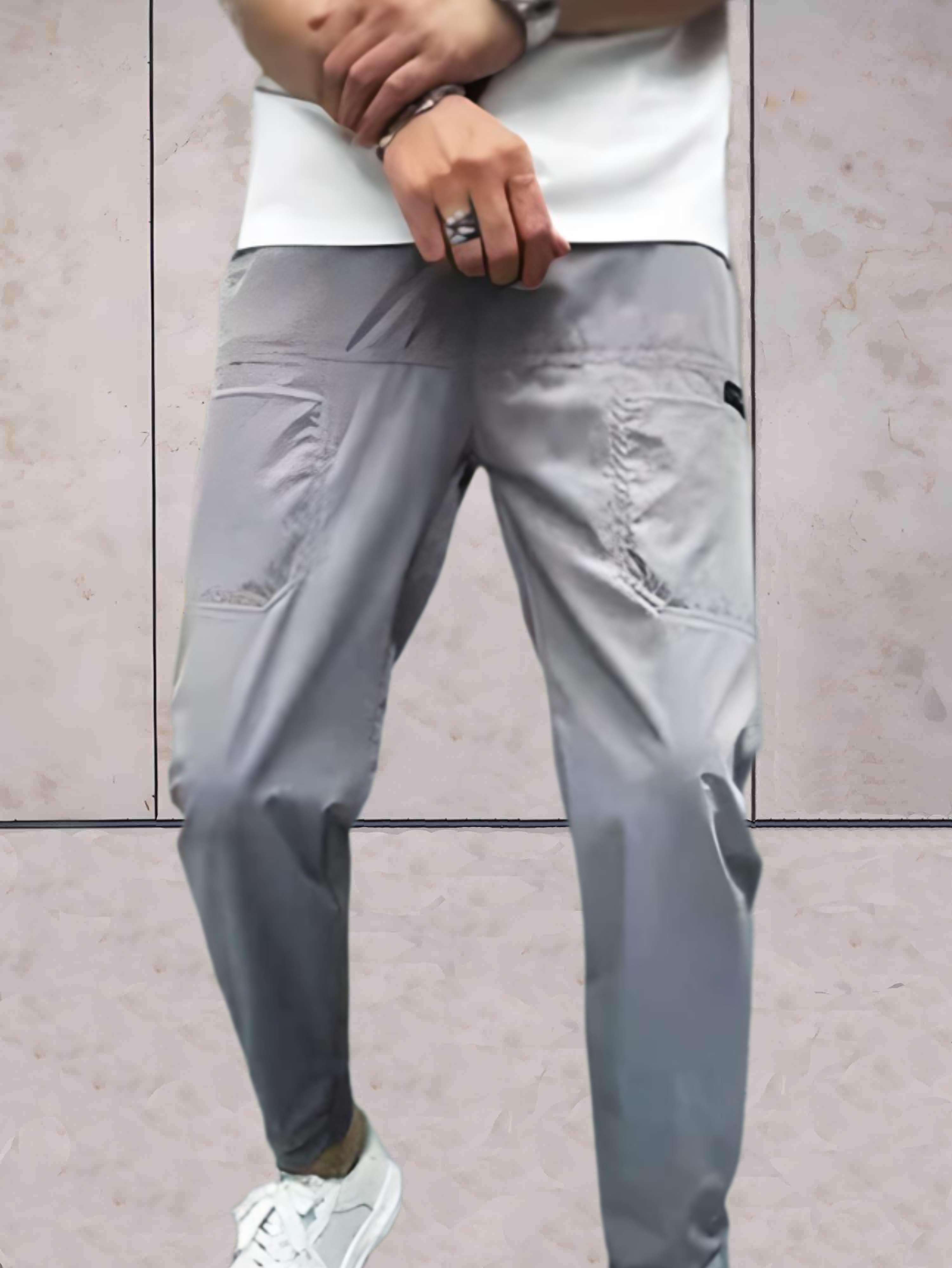 Niels | Comfortabele, sneldrogende heren jogger met elastische taille en zakken in de kleur Zwart voor heren in stijl geschikt voor alle seizoenen.