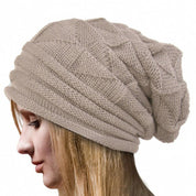 Nina | Warme & comfortabele gebreide beanie in de kleur Beige voor dames in Lounge stijl ideaal voor de winter