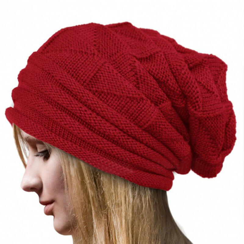 Nina | Warme & comfortabele gebreide beanie in de kleur Rood voor dames in Lounge stijl ideaal voor de winter