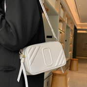 Norrine Crossbody Tas | Modieus & Veelzijdig in de kleur Wit voor dames in stijl geschikt voor alle seizoenen.