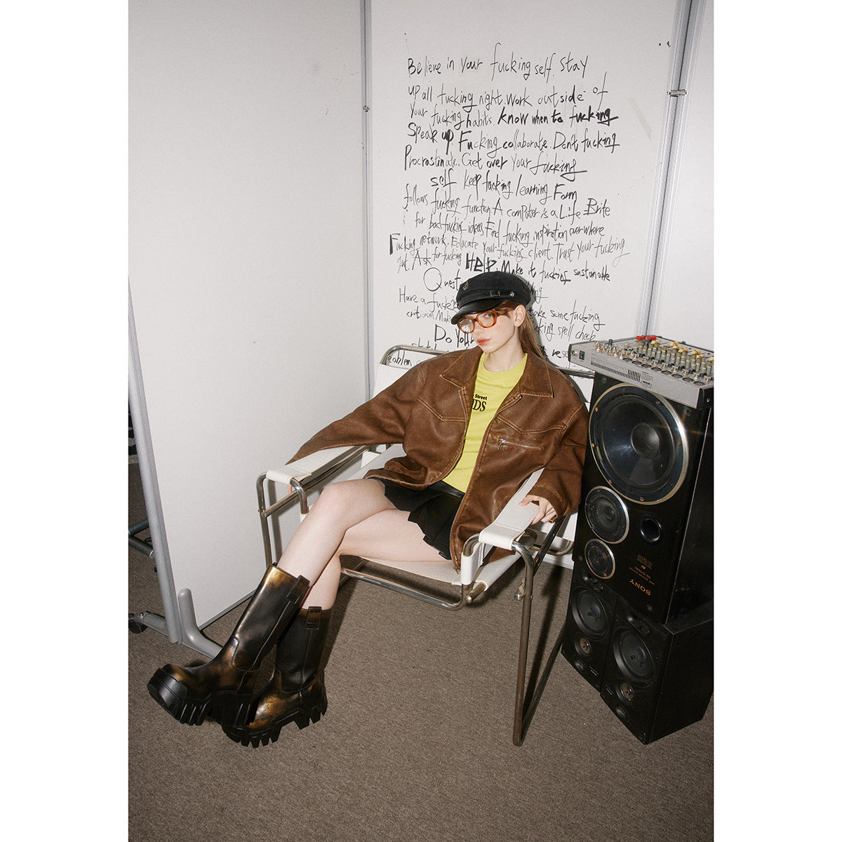 Olivia | Diep Gewassen Leren Jas in de kleur Koffie voor dames in stijl ideaal voor de herfst.