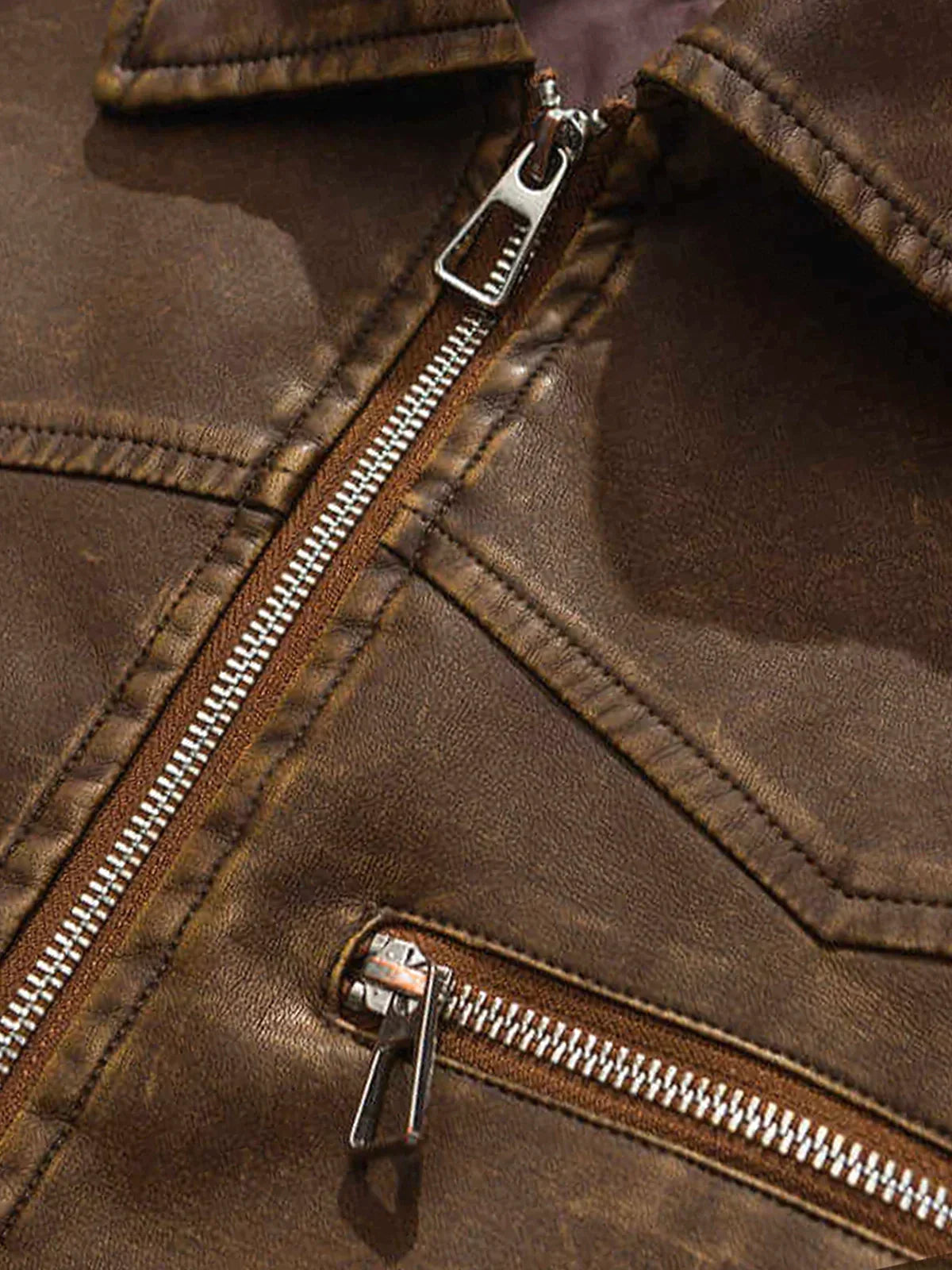 Olivia | Diep Gewassen Leren Jas in de kleur Koffie voor dames in stijl ideaal voor de herfst.