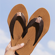 Orthopdische comfortabele teenslippers in de kleur Zwart voor dames in Beach stijl ideaal voor de zomer.