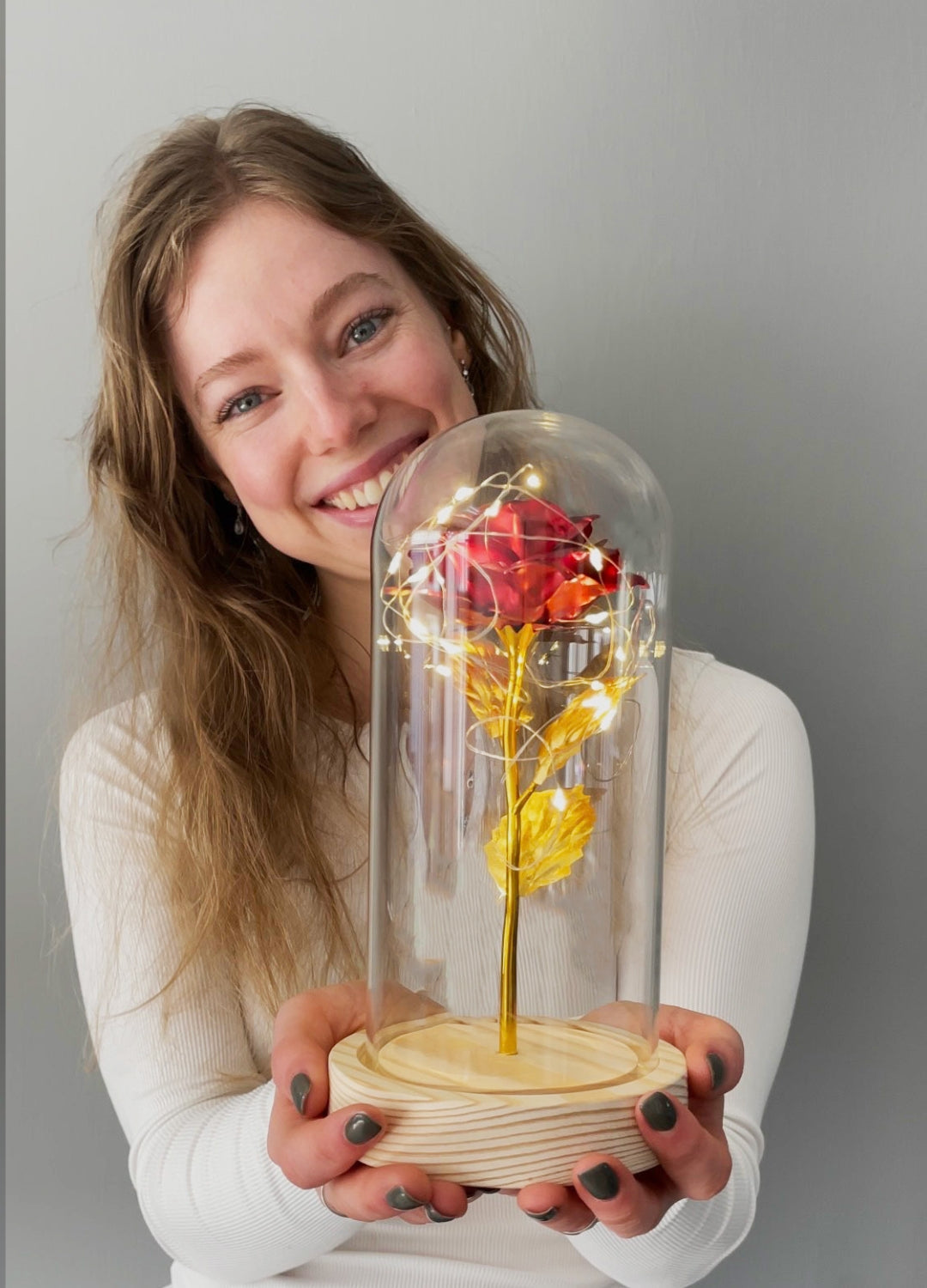 Rose | Golden color rose in glass