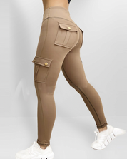 Roosmarijn | Dames cargobroek in de kleur Beige voor dames in Outdoor stijl ideaal voor de zomer.