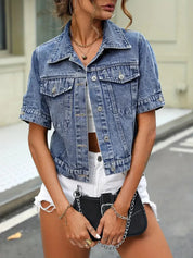 Sabrine Denim jack | Denim overhemd met korte mouwen voor dames in de kleur Babyblauw voor dames in Heritage stijl ideaal voor de herfst.