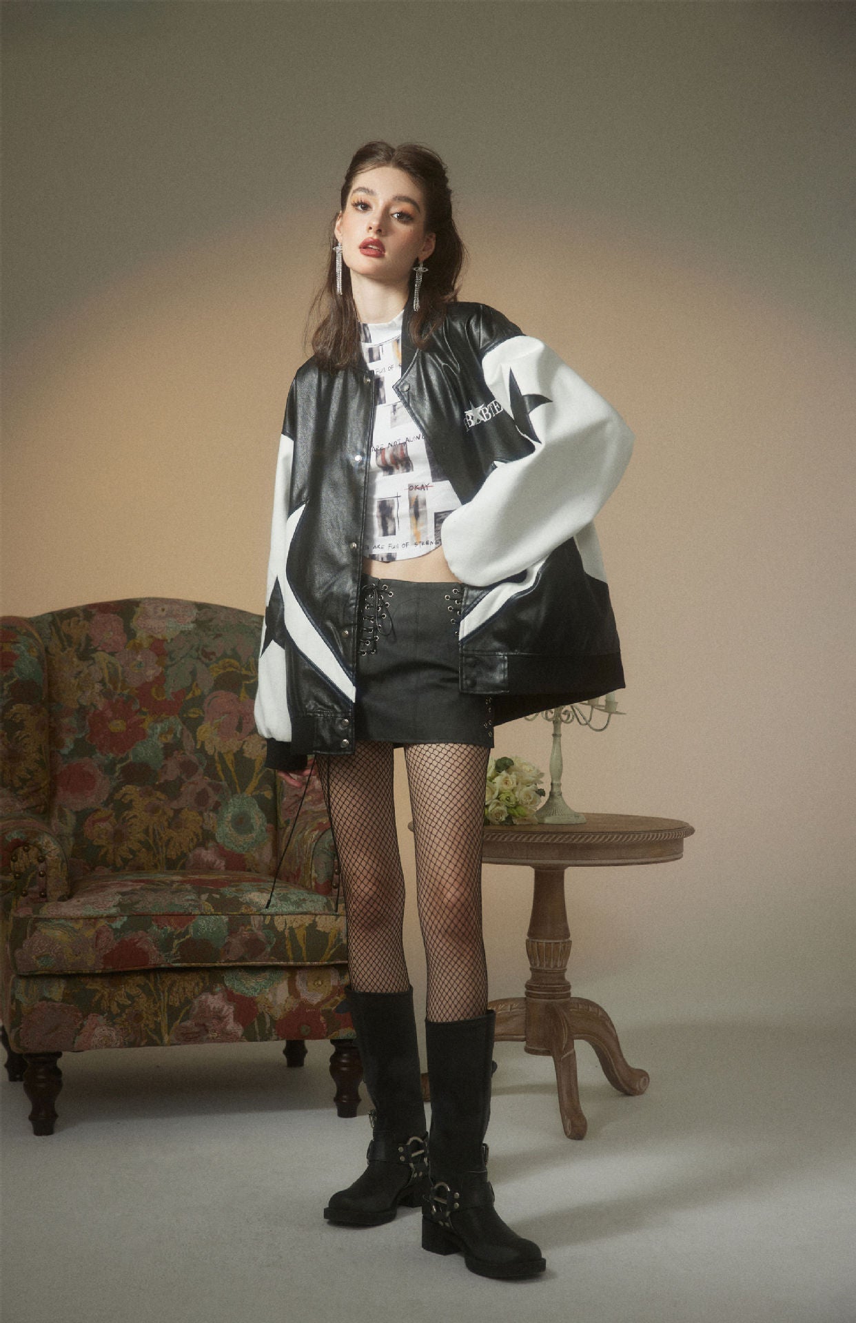 Sanne | Stijlvolle leren jas in de kleur Zwart voor dames in stijl ideaal voor de herfst.