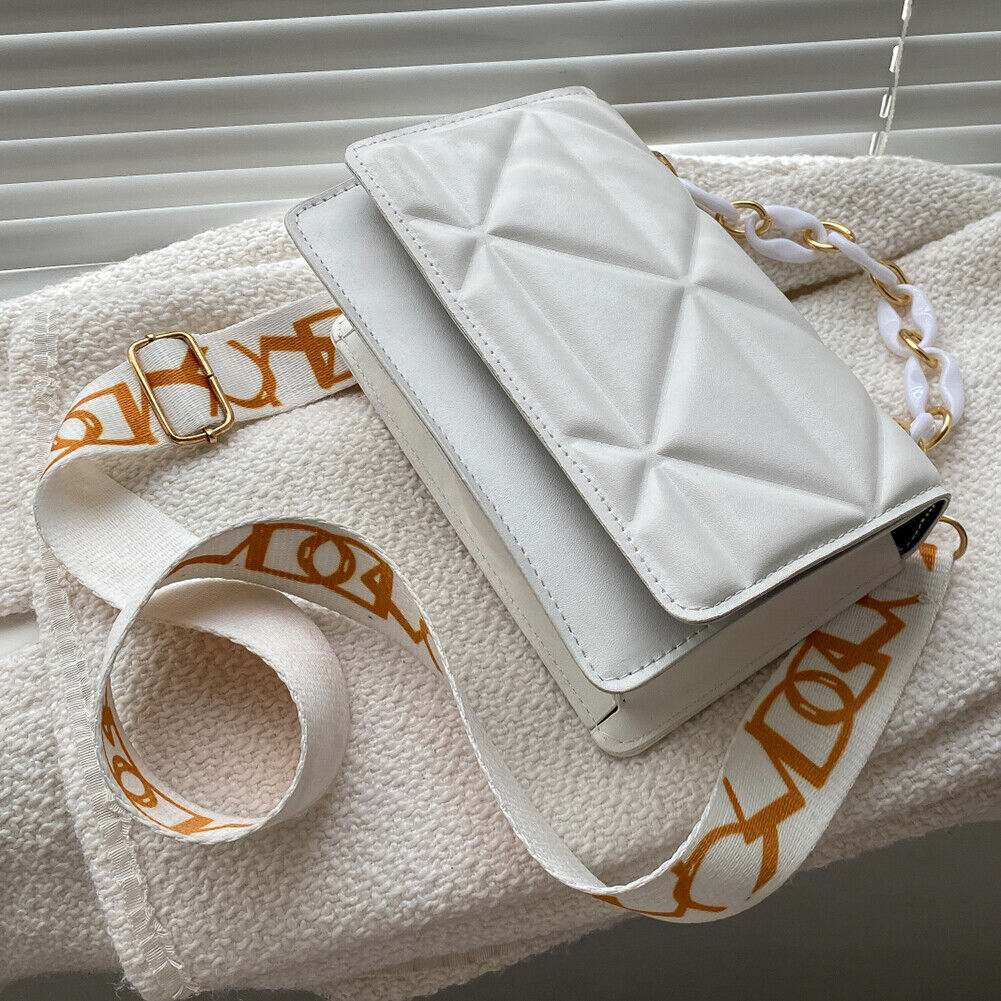 Savannah Gewatteerde Handtas | Stijlvol & trendy in de kleur Bruin voor dames in stijl geschikt voor alle seizoenen.