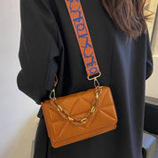 Savannah Gewatteerde Handtas | Stijlvol & trendy in de kleur Bruin voor dames in stijl geschikt voor alle seizoenen.