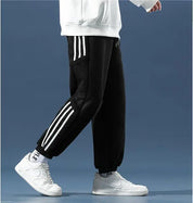 Stefano | Luxe kasjmier broek in de kleur Zwart voor heren in Heritage stijl geschikt voor alle seizoenen.