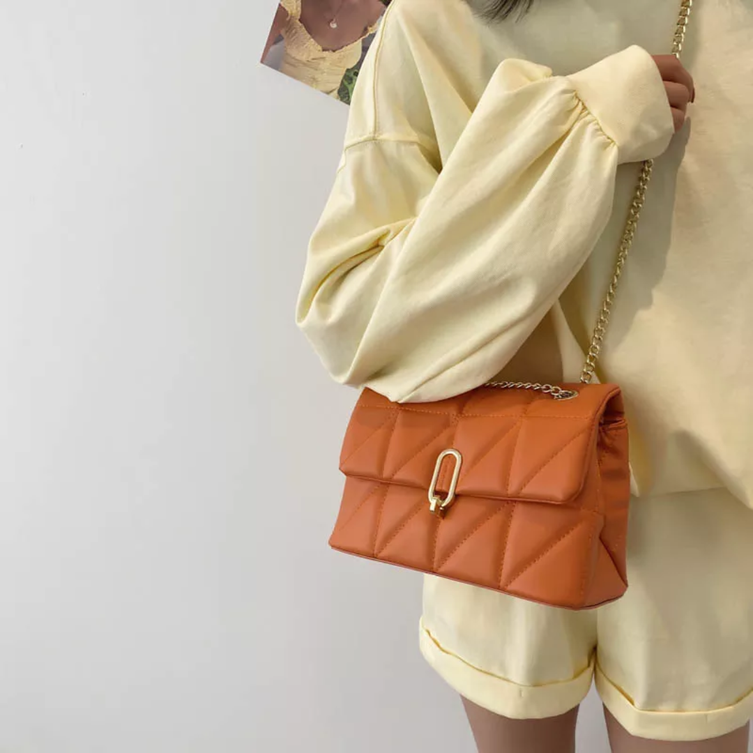 Sylvie Handtas | Chic & Modieus in de kleur Zwart voor dames in stijl geschikt voor alle seizoenen.