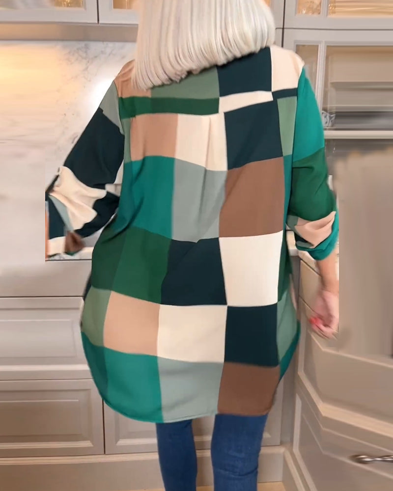 Top met kleurblokken en ruches met V-hals in de kleur Groen voor dames in stijl ideaal voor de herfst.