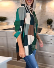 Top met kleurblokken en ruches met V-hals in de kleur Groen voor dames in stijl ideaal voor de herfst.