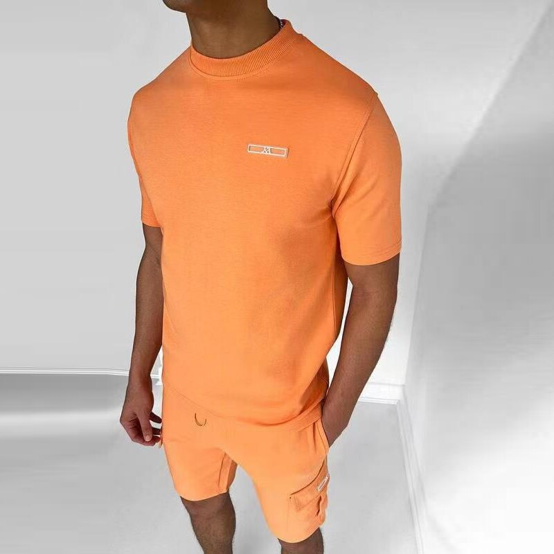 Tristan | Stijlvolle vrijetijdskleding in de kleur Oranje voor heren in stijl ideaal voor de lente.
