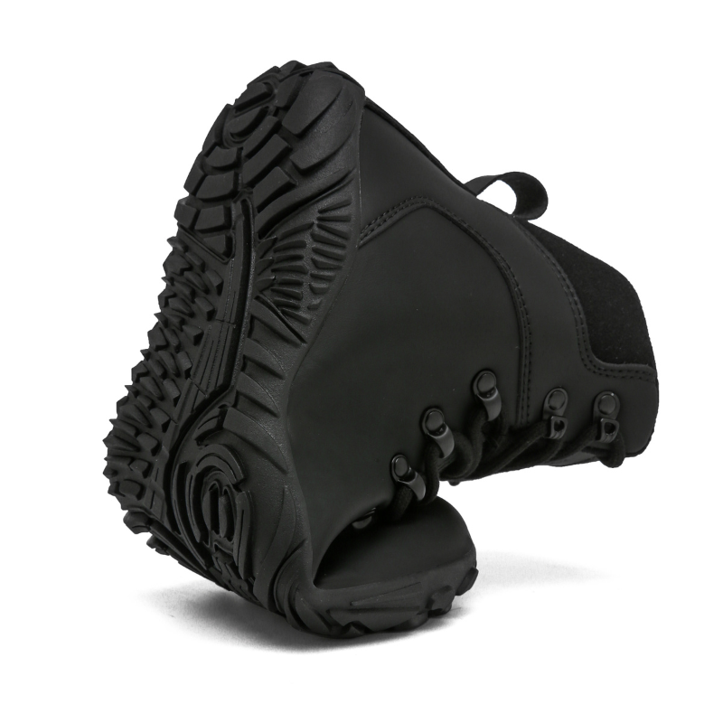 Vens | Waterdichte winterschoenen in de kleur Zwart voor heren in stijl ideaal voor de winter