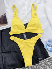 Vera | Unieke & trendy bikini in de kleur Zwart voor dames in Beach stijl ideaal voor de zomer.