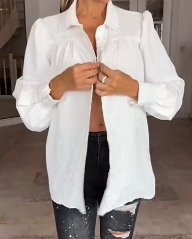 Witte blouse met pofmouwen in de kleur Wit voor dames in stijl ideaal voor de herfst.