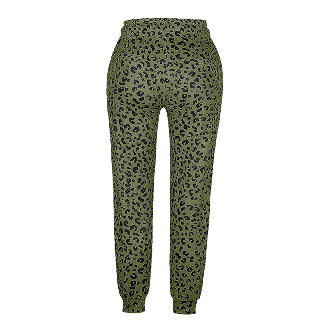 Xandra | Damesbroek met luipaardprint in de kleur Luipaard Wit voor dames in stijl ideaal voor de lente.