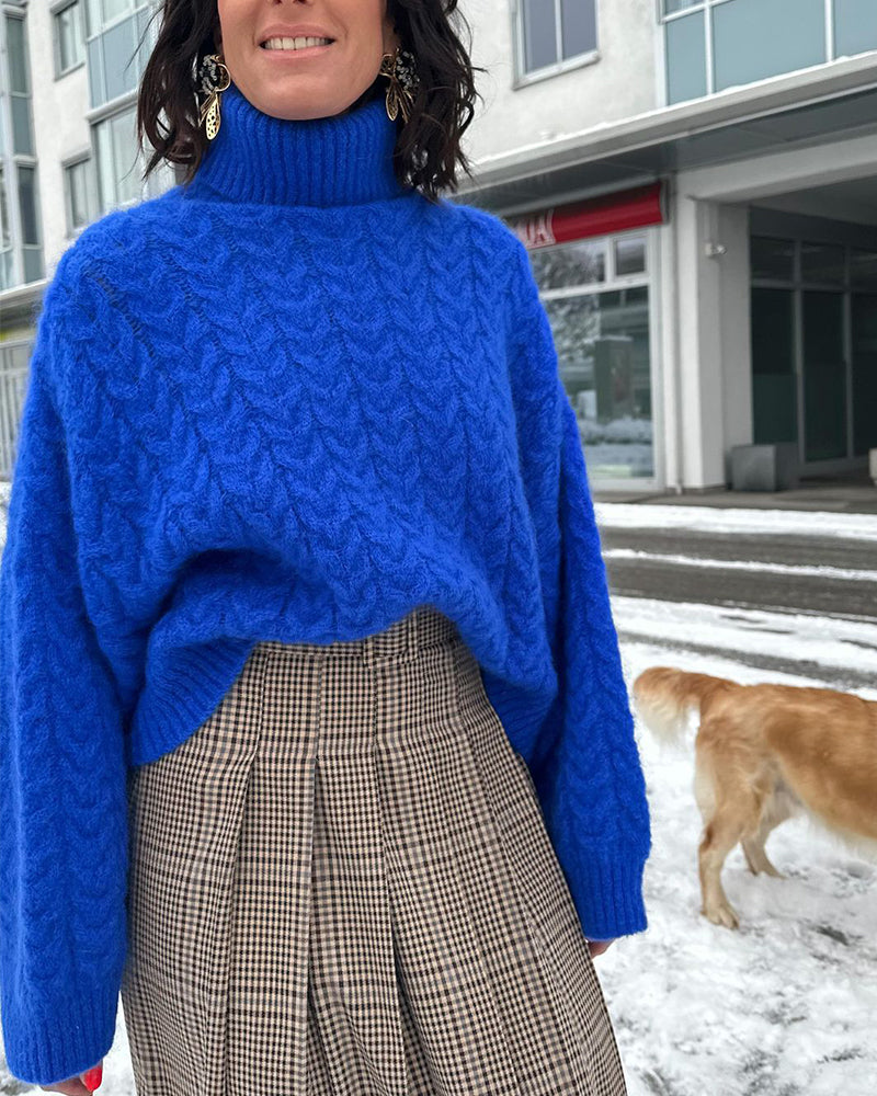Casual effen gekleurde coltrui in de kleur Blauw voor dames in stijl ideaal voor de herfst.