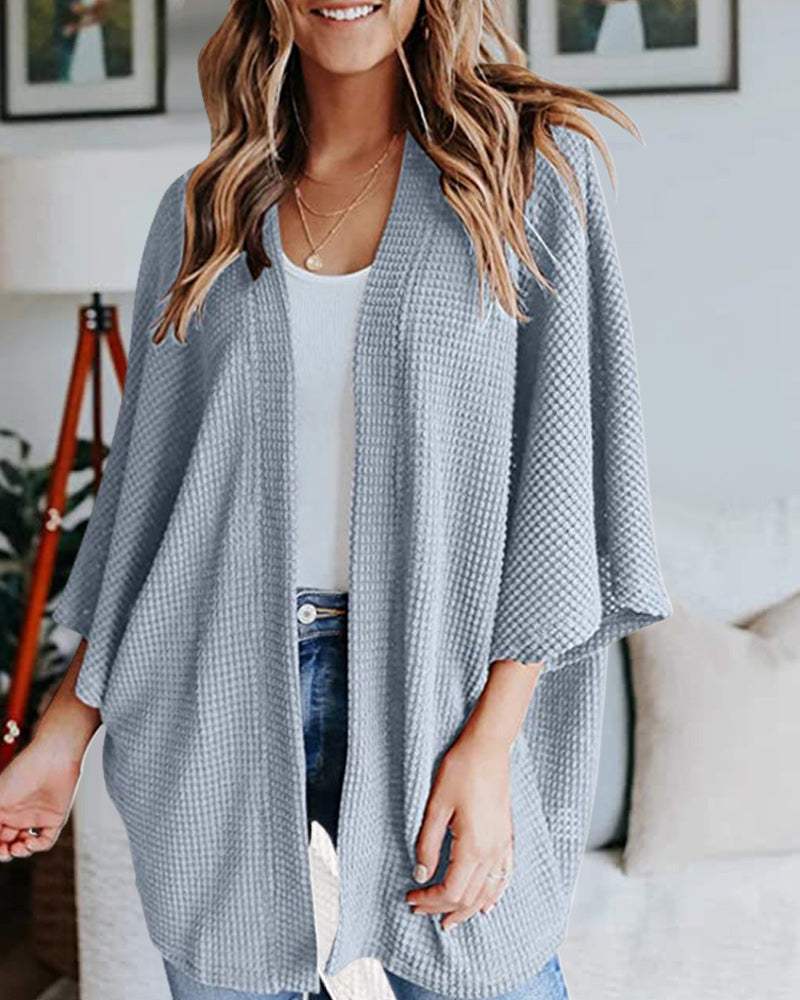 Effen Cardigen met 3/4 mouwen in de kleur Grijs voor dames in stijl ideaal voor de herfst.