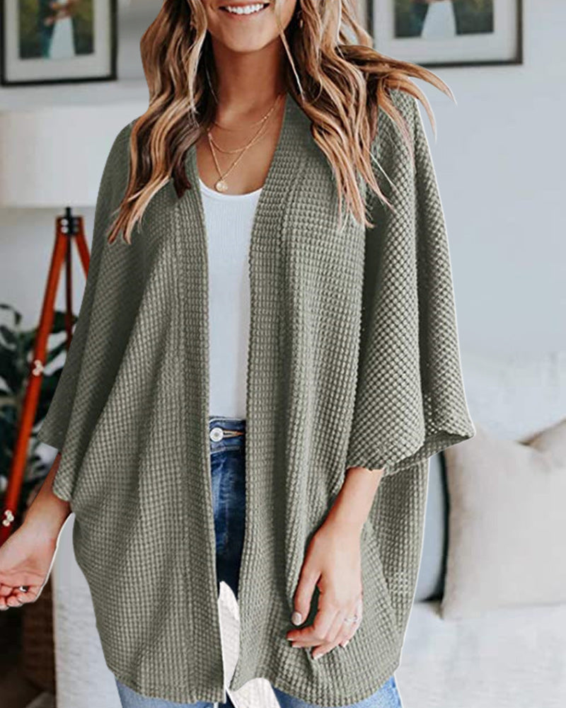 Effen Cardigen met 3/4 mouwen in de kleur Groen voor dames in stijl ideaal voor de herfst.