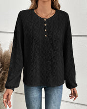 Effen topje met knopen in de kleur Grijs voor dames in stijl ideaal voor de herfst.