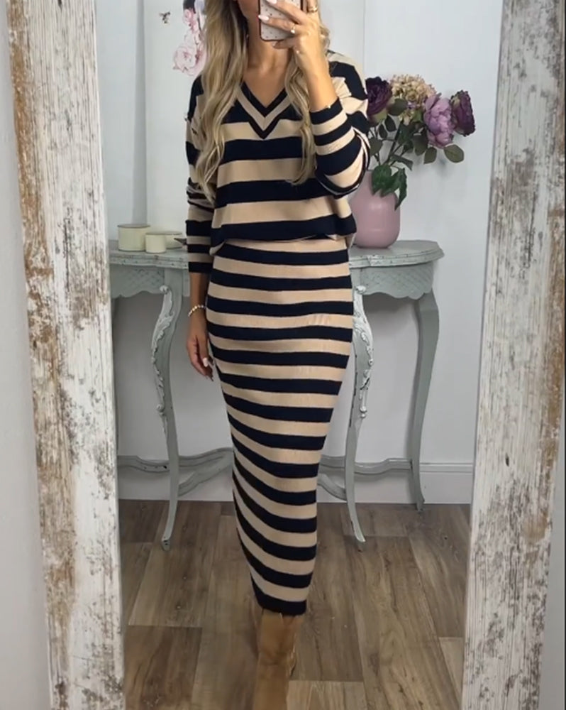 Elegante tweedelige set met gestreepte print in de kleur Zwart voor dames in stijl ideaal voor de herfst.