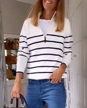 Gestreepte trui met rits in de kleur Wit voor dames in stijl ideaal voor de herfst.