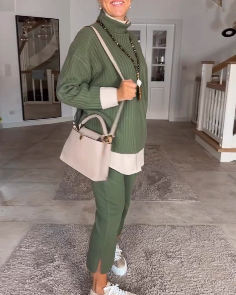 Groene coltrui in de kleur Groen voor dames in stijl ideaal voor de herfst.