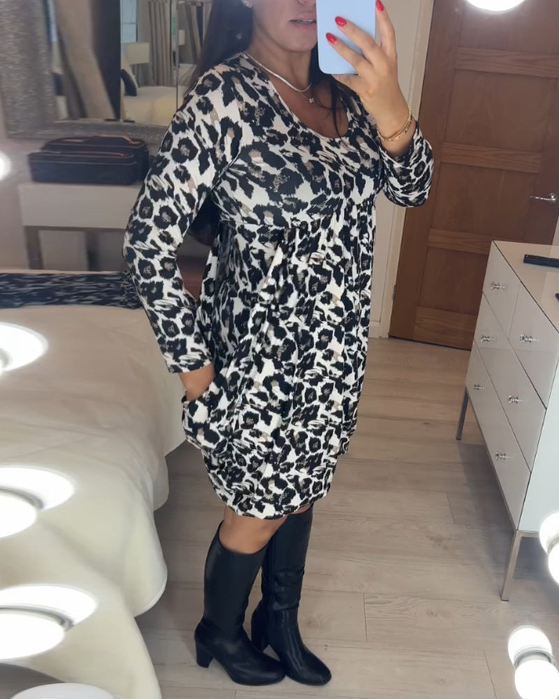 Herfst Jurk met luipaardprint in de kleur Luipaard voor dames in stijl ideaal voor de herfst.