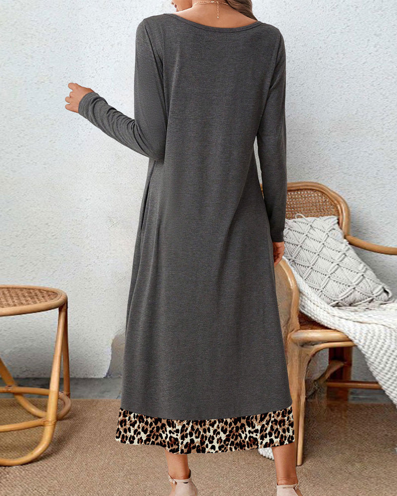 Jurk met vierkante hals in de kleur Grijs voor dames in stijl ideaal voor de herfst.